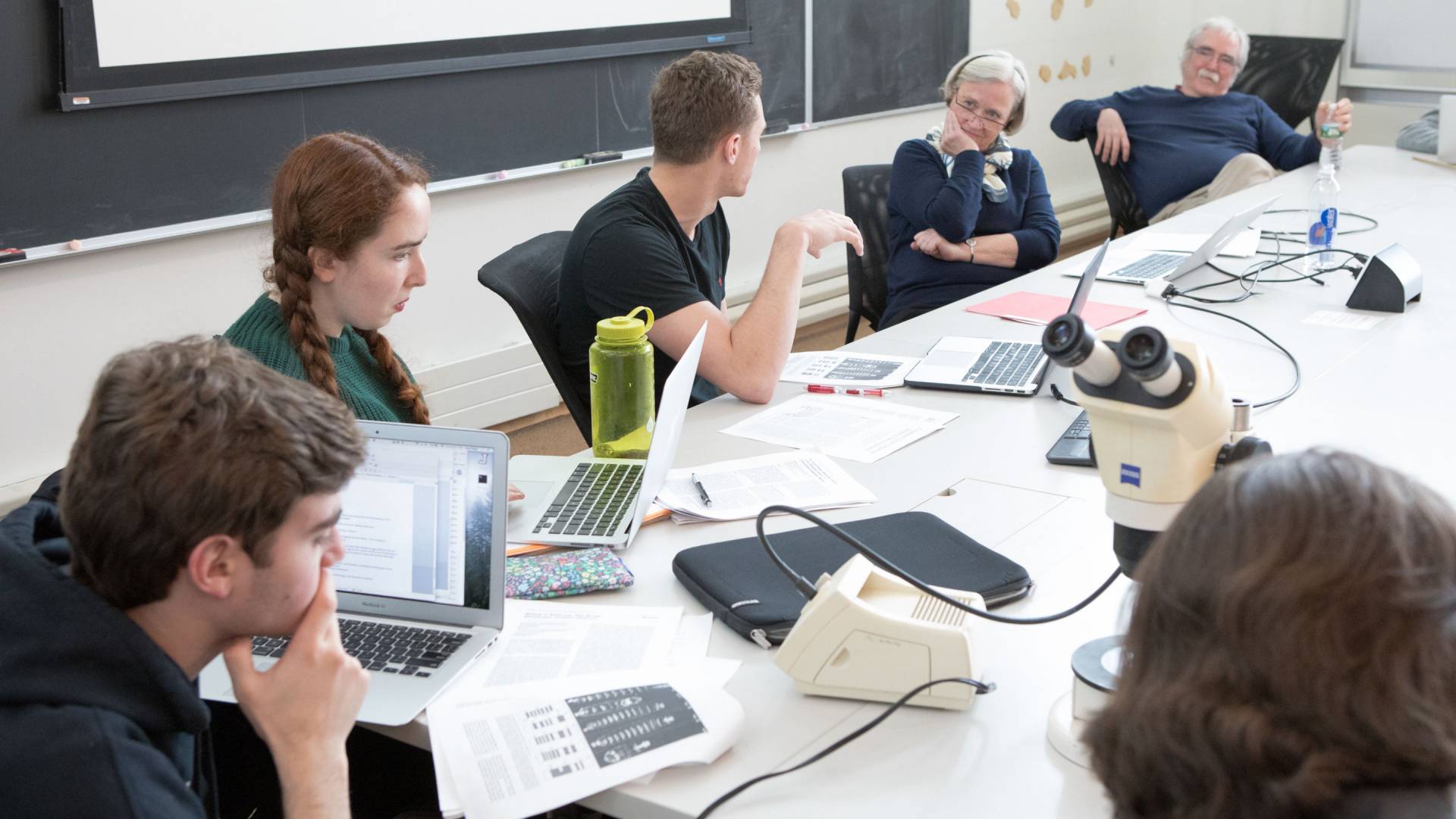 Shirley M. Tilghman teaching freshman seminar