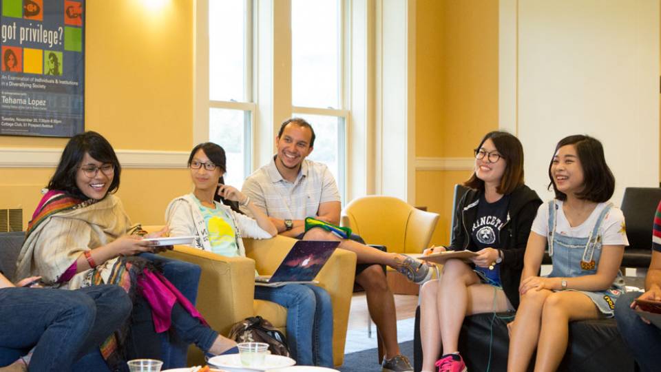 International Summer Internship Program students