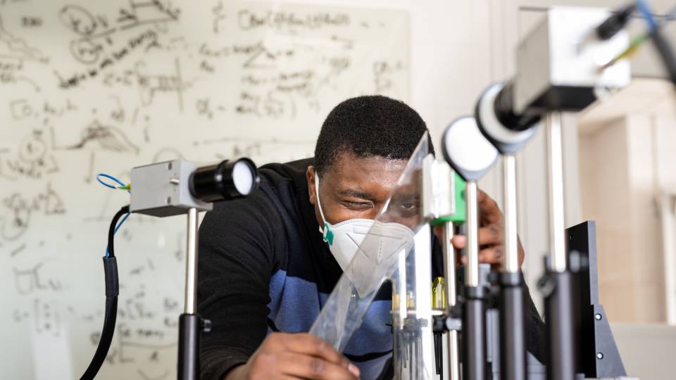 Atsutse Kludze works in the Ghasempour Lab