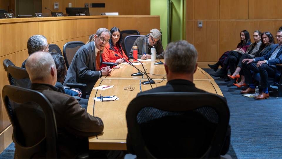 President Eisgruber meets with the Princeton Mayor and Council
