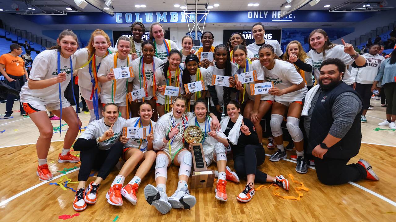 Women's Basketball Team Punches Ticket To March Madness