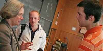 President Tilghman addressing questions