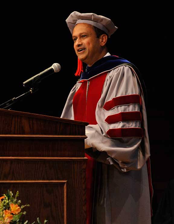 Dean Sanjeev Kulkarni addresses doctoral and master's degree recipients