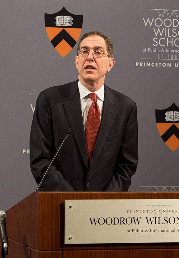 Chris Eisgruber speaks at the Naturalization Ceremony