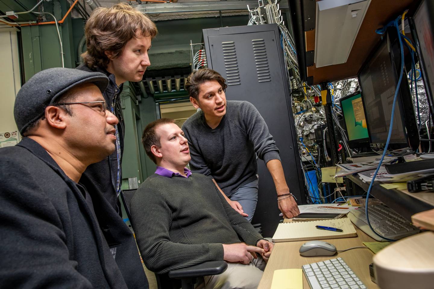 Princeton scientists discover chiral crystals exhibiting exotic quantum ...