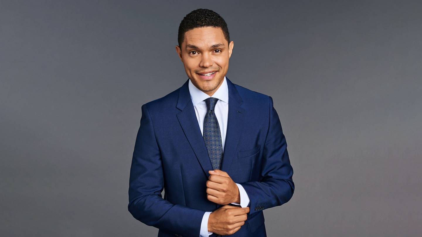 daily show hosts